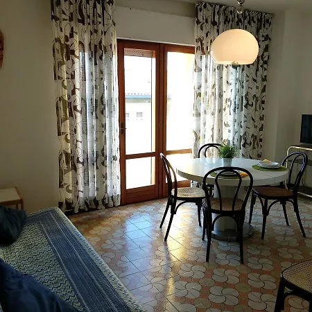 Condominio Tintoretto Appartamento *